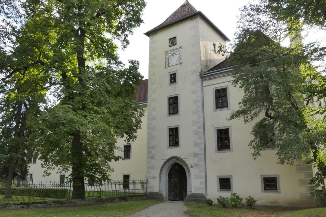Schloss Gmuend Гмюнд Экстерьер фото